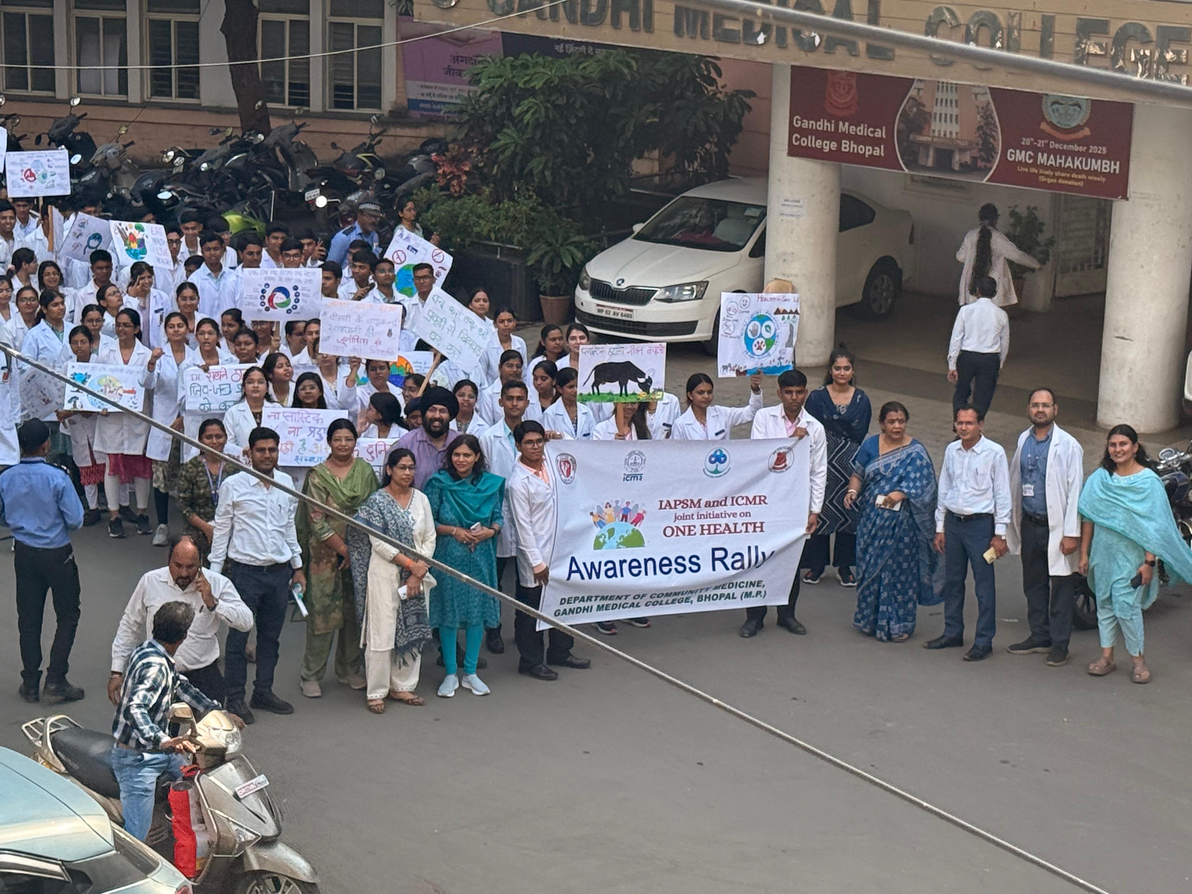 One health awareness Rally Dept of Community Medicine 04.11.25 - Gandhi ...